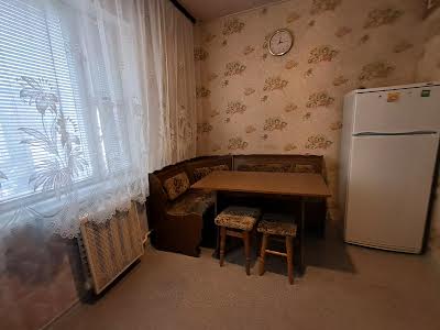 квартира за адресою Левка Лук'яненка вул. (Маршала Тимошенка), 33/35