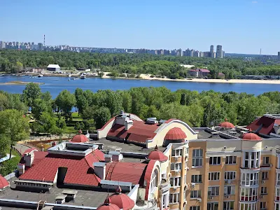 квартира за адресою Київ, Володимира Івасюка просп. (Героїв Сталінграду), 6
