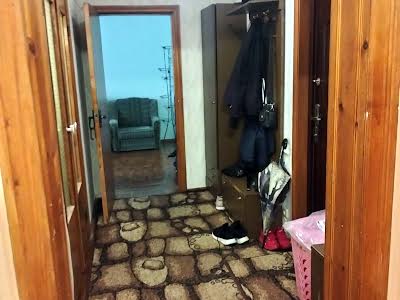 квартира за адресою Райдужна вул., 37
