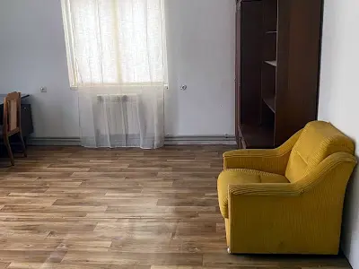 квартира по адресу Луганская ул., 12
