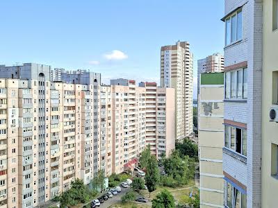 квартира за адресою Вишняківська вул., 9