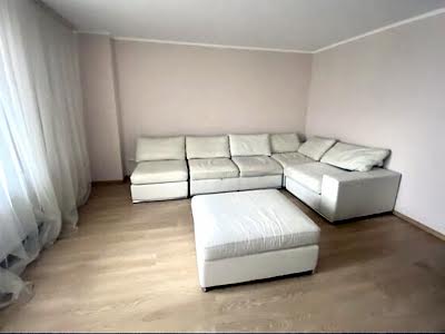 квартира за адресою Довженка вул., 12