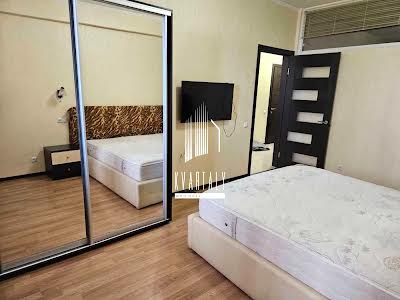 квартира по адресу Кондратюка Юрия ул., 5