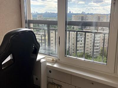 квартира за адресою Ованеса Туманяна вул., 3