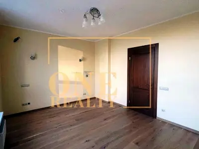 квартира по адресу Киев, Олеся Бердника ул., 1-Д