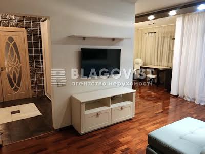 квартира по адресу Урловская ул., 19