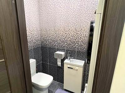 квартира за адресою Абрикосова вул., 3
