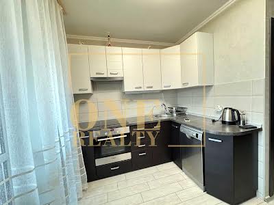 квартира за адресою Миропільська вул., 37