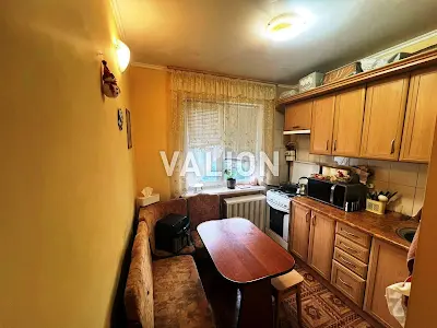 квартира за адресою Миколи Василенка вул., 23-А