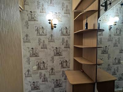 квартира за адресою Набережно-Хрещатицька вул., 33