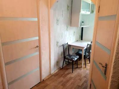 квартира за адресою Братиславська вул., 10