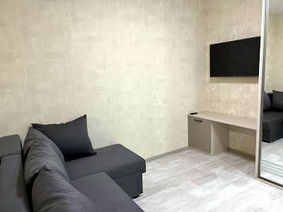 квартира по адресу Ревуцкого ул., 40-Б