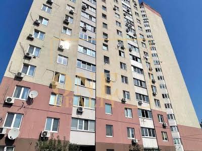 квартира за адресою Білицька вул., 18