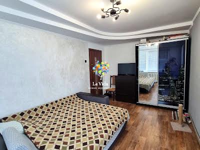 квартира по адресу Київська ул., 8