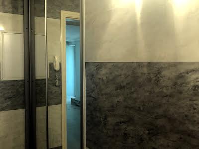 квартира за адресою Олександра Кониського вул., 34