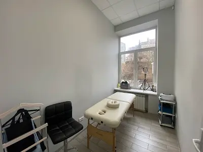 квартира за адресою Архітектора Городецького вул., 17/1