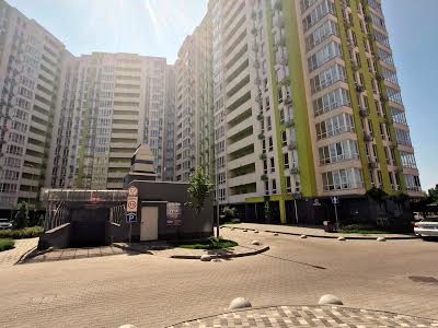 квартира по адресу Олеся Бердника ул., 1-В