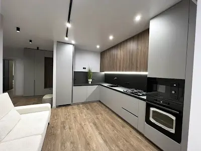 квартира за адресою Щаслива вул., 65