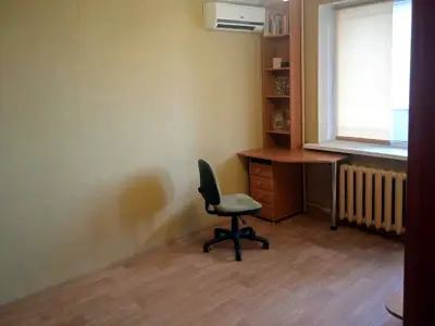 квартира за адресою Зодчих вул., 72