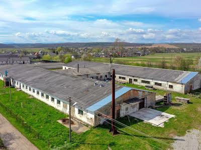коммерческая по адресу Українська, 100