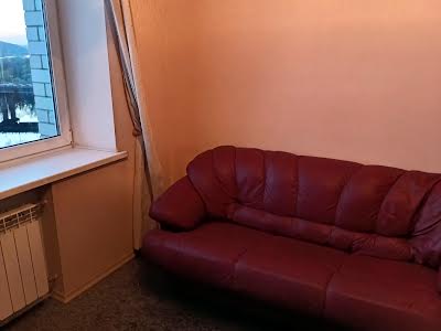 квартира за адресою Павла Тичини просп., 2