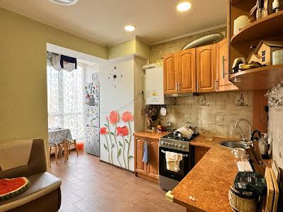 квартира за адресою Соборна вул., 126/15