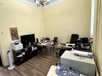 квартира по адресу Софиевская ул., 18а