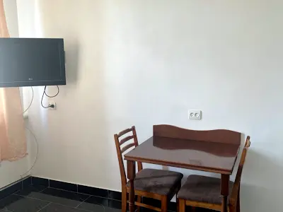 квартира по адресу с. Петропавловская борщаговка, Комарова ул., 38