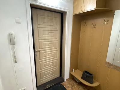 квартира за адресою Сергія Набоки пл., 4
