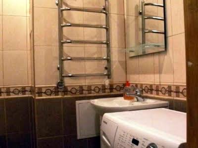 квартира за адресою Звіринецька вул., 61
