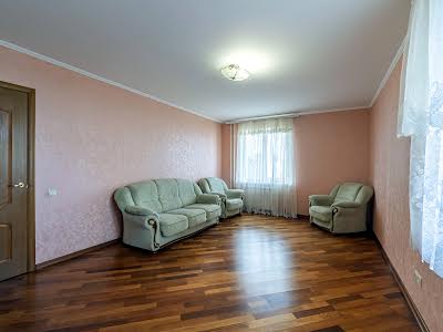 квартира по адресу Дарницкий бульв., 10а