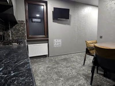 квартира за адресою Осіння вул., 38а