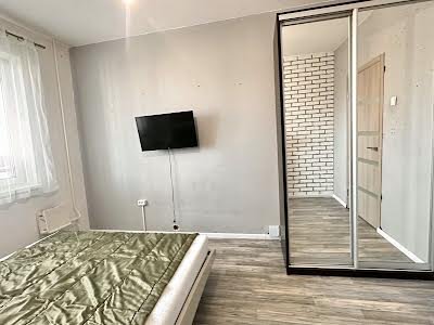 квартира за адресою Європейського Союзу просп. (Правди), 8-А