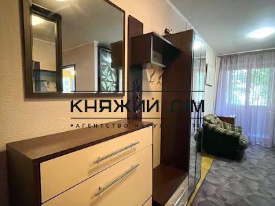 квартира за адресою Чеська вул., 4