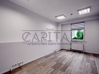 комерційна за адресою Кловський узвіз, 5