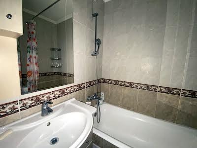 квартира за адресою Зої Гайдай вул., 3