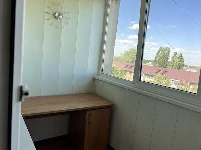 квартира за адресою Машинобудівників вул., 1-Б