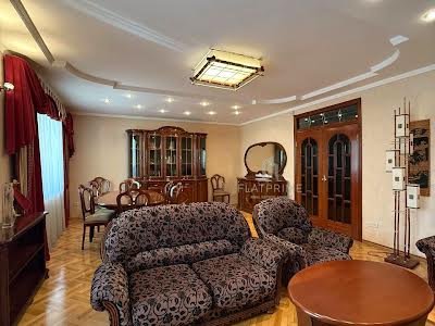 квартира по адресу Богатырская ул., 18А