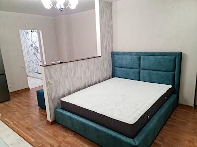 квартира по адресу Киев, Петропавловская ул., 40