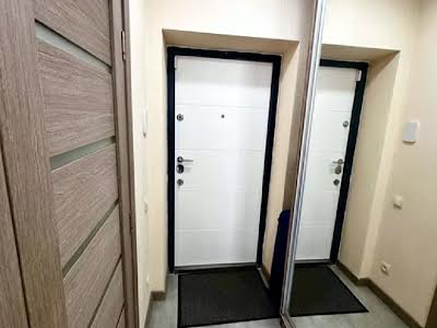квартира за адресою Подільська вул., 1