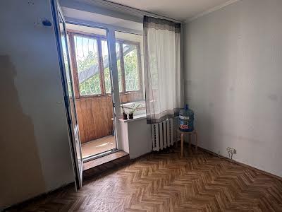 квартира за адресою Андрія Малишка вул., 13