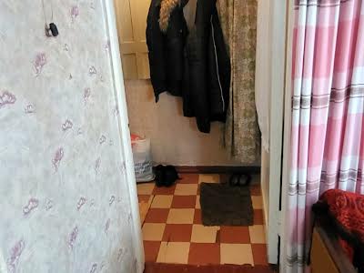 квартира за адресою Набережно-Лугова вул., 5