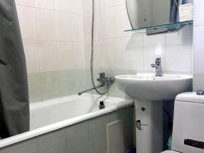 квартира за адресою Привокзальна вул., 8
