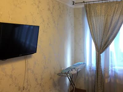 квартира по адресу Печерский спуск, 6