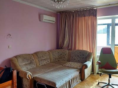 квартира по адресу Героев Днепра ул., 49