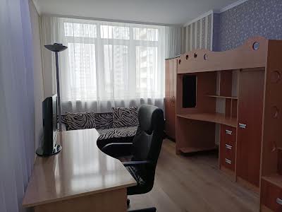 квартира за адресою Миколи Бажана просп., 8-Б