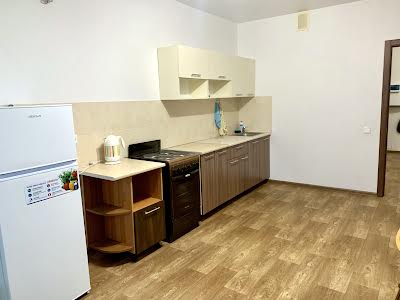 квартира по адресу Ревуцкого ул., 40-Г