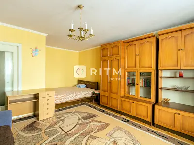 квартира за адресою Андрія Малишка вул., 21А