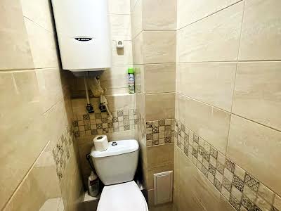 квартира за адресою Бориспільська вул., 49