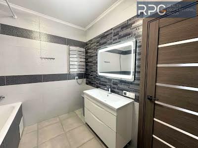 квартира за адресою Голосіївський просп. (40-річчя Жовтня), 95-А